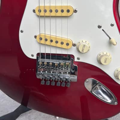 Fender Contemporary Series Made in Japan SSS Stratocaster 1985 - 1987 - Red image 6