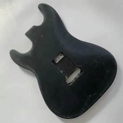 Black Strat Style Guitar Body DIY Project image 4