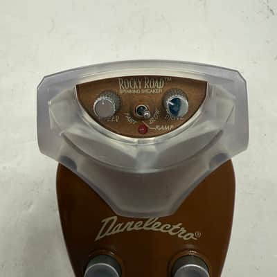 Danelectro DJ-20 Rocky Road Spinning Speaker Rotary Mini Guitar Effect Pedal image 2