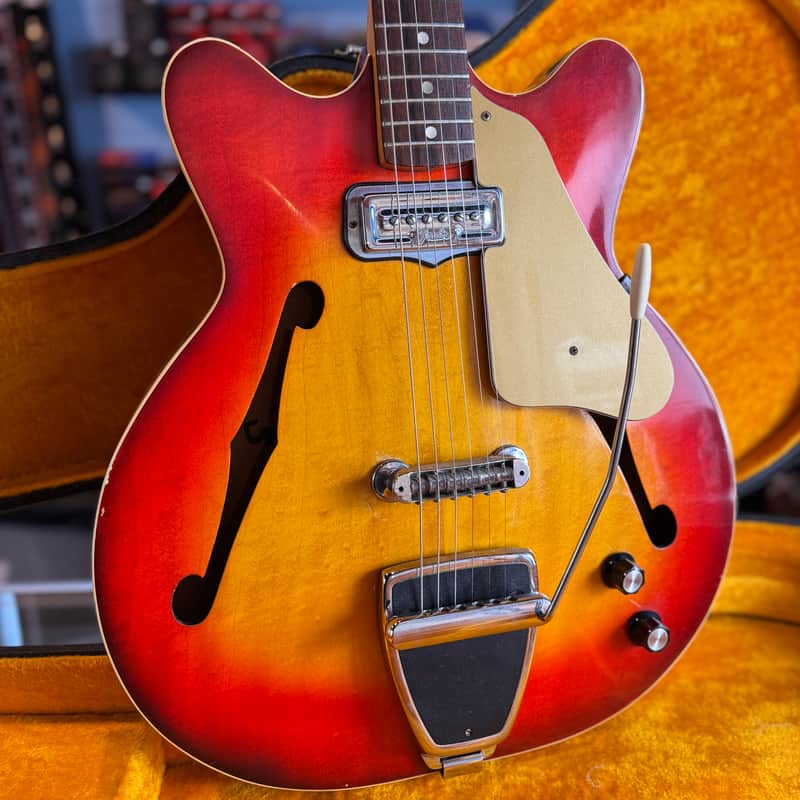 Fender Coronado I with Tremolo, Very Nice, Early 1966 w/ Original Case