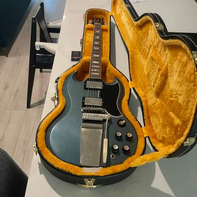 Gibson Gibson Custom Shop M2M 1964 SG Standard Reissue With Maestro Vibrola Gloss Antique Pelham Blue 7.10 LBS 2023 Antique Pelham Blue image 2