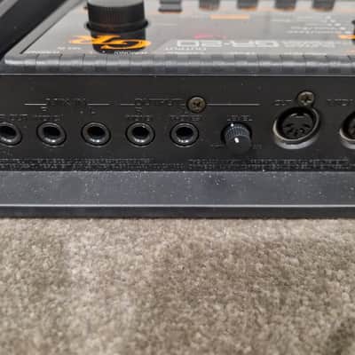 Roland GR-20 - Guitar Synthesizer - Complete System - Excellent w/ Cables & Power Supply image 16