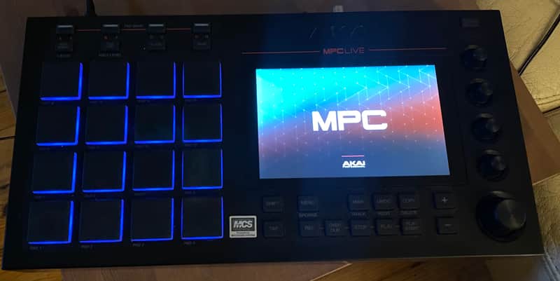 Akai MPC Live Standalone Sampler / Sequencer 2017 - 2020 - Black image 1