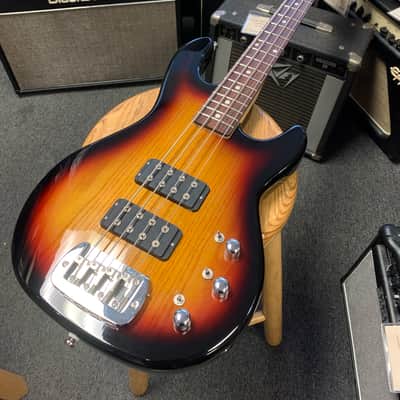G&L L-2000 Tribute Bass - Sunburst image 11