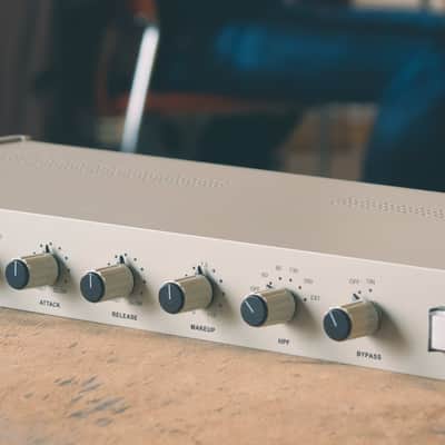 LARK Audio  Stereo Bus Compressor image 4