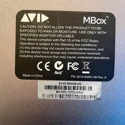 Avid MBox 3 Mini USB Audio Interface 2010s - Silver / Black image 5