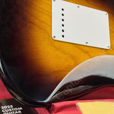2025 Fender CS - JL24-246 LTD 70th Anni 54 Strat NOS 2TSB - ID 6021 image 17