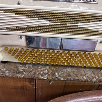 Vintage Universal 120-Bass Piano Accordion - Amber Glitter Keys - Made in Italy image 3
