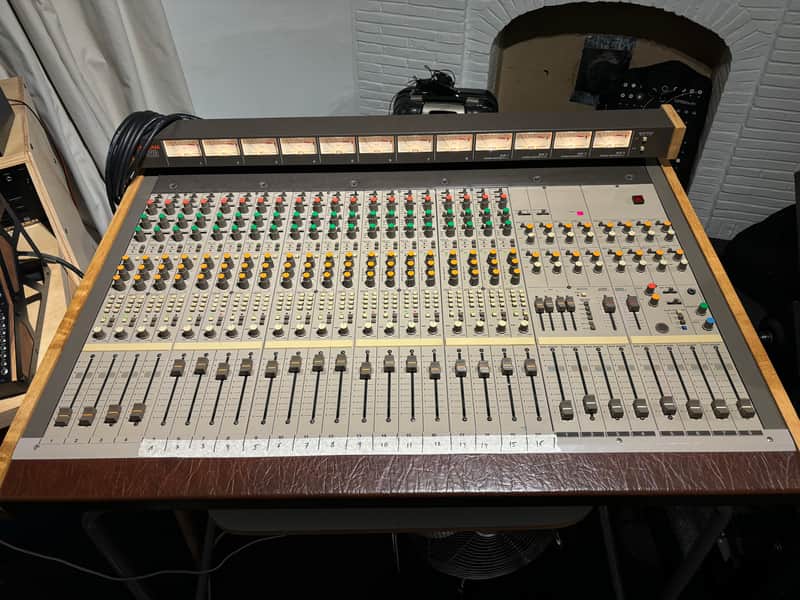 Tascam M-520 Vintage Analog Mixer – Fully Recapped & Serviced – Excellent Condition image 1