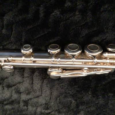 💥Yamaha YFL-225 11 Flute image 10