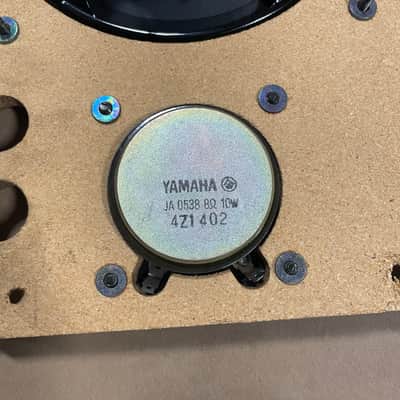 Beautiful Vintage 80’s Yamaha 8 ohm speakers 8” JA-2105 & 3.5” JA-0538 image 3