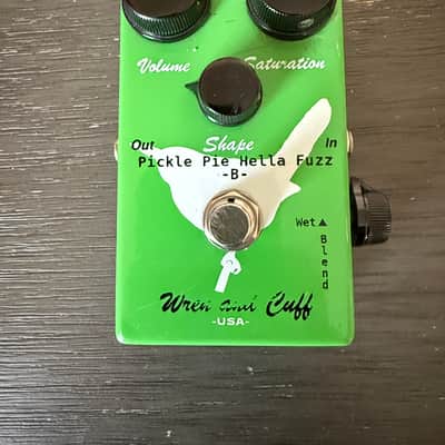 Wren and Cuff Pickle Pie Hella Fuzz B 2010s - Green image 1