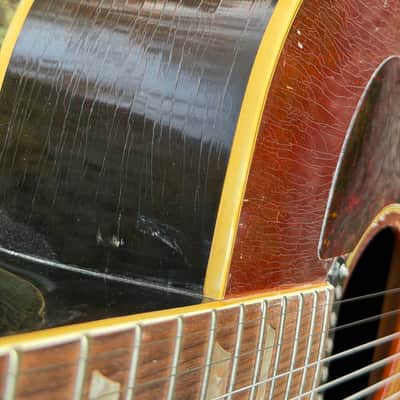 Gibson J-160E 1969 Sunburst image 4