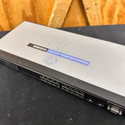 Linksys SRW2016 16-Port 10/100/1000 Gigabit Switch image 1