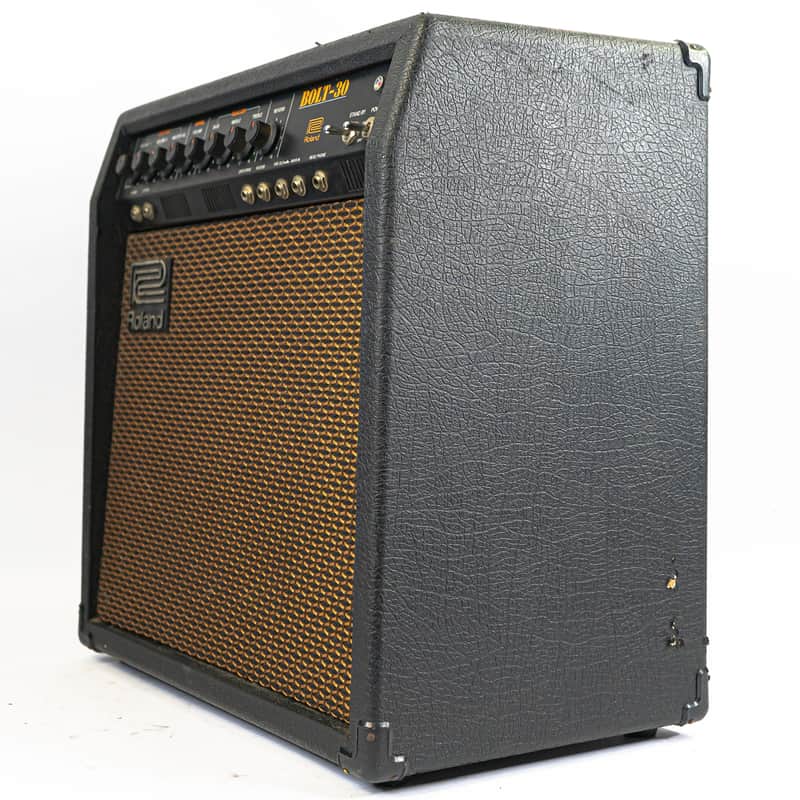 Roland Bolt-30 Hybrid Tube Guitar Combo Amp w/ Foot Switchable 2