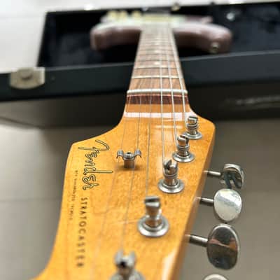 Fender Vintera '60s Stratocaster Modified with Pau Ferro Fretboard 2019 - 2023 - Burgundy Mist Metallic image 7