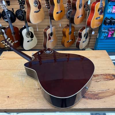 Yamaha FX335C Acoustic Electric Guitar image 9
