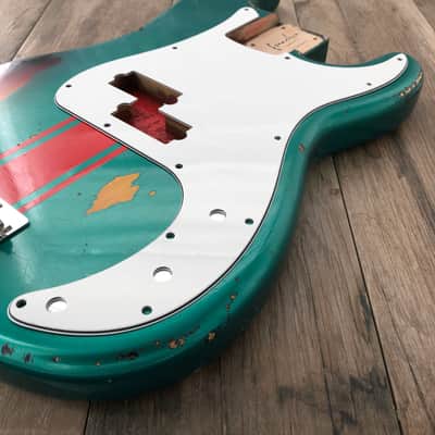 FRANCHIN Jupiter bass body Relic Aged Sherwood Green Metallic over 3-Color Sunburst with Ferrari Red racing Stripe 100% Nitro Lacquer Cracks Alder Precision-Style Made in Italy - Stock piece #23200726 image 9
