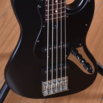 Sire Marcus Miller V3 5 Black Satin image 2