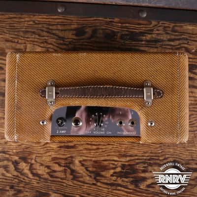 Fender Champ 5F1 Narrow Panel 5-Watt 1x8" Guitar Combo 1958 - 1964 - Tweed image 4