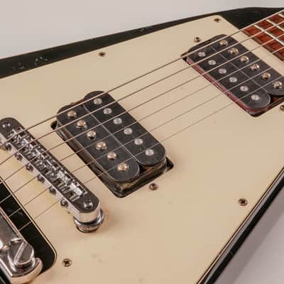 Gibson Flying V ’67 Reissue 1989 | Pre-Catalog / First-Year Example | Yamano Japan | Original PAT NO Pickups & Rectangular Gibson Case image 4