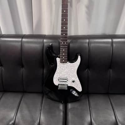 Fender Tom DeLonge Artist Series Signature Stratocaster 2023 - Black image 2