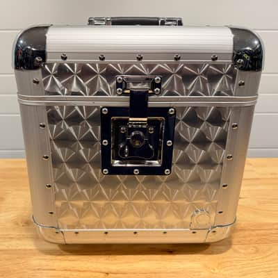 Custom Chrome Case 90's - Chrome imagen 1
