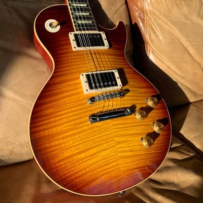 Gibson Custom Shop Special Order '59 Les Paul Standard Reissue / Gibson Custom Shop 2012 Commemorative 59 Les Paul - 1 of 30 Signed By Les Paul - Case & COA image 9