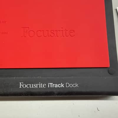 Focusrite iTrack Dock Mobile iPad Recording Interface 2010s - Black/Red image 2