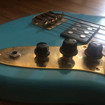 Conrad Jaguar Bass image 2