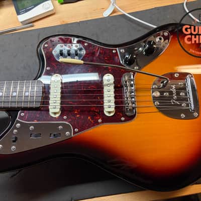 2025 Fender MIJ Japan Traditional II 60s Jaguar Sunburst – Excellent w/ Gig Bag image 11