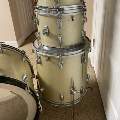 Ludwig Standard 12/13/16/22 Drum Kit 1970’s - Silver Mist image 9
