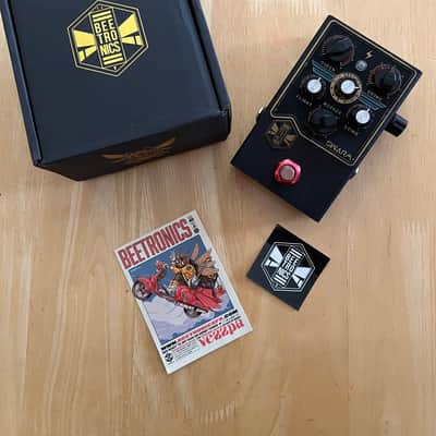 Beetronics Swarm Royal Series Fuzz image 1