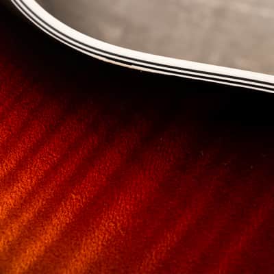 Gibson Les Paul Modern Supreme, Fireburst | Demo image 11