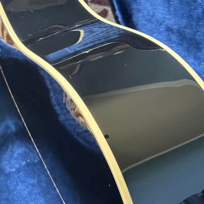 Gibson Dove 2011 - Ebony image 10