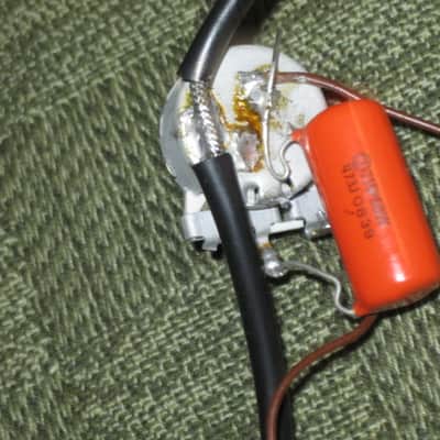 used 1997 Gibson control harness: 1 vol pot & 1 tone pot short shaft +nut/washer,wires,wire insualtion,capacitor,jack+nut/washer,switch +switch tip,nut +comes w/ new switch washer (NO other parts included) from The Hawk guitar (guitar NOT included) image 20