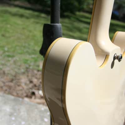 Epiphone Sheraton II Early 90s white / gold hardware image 10