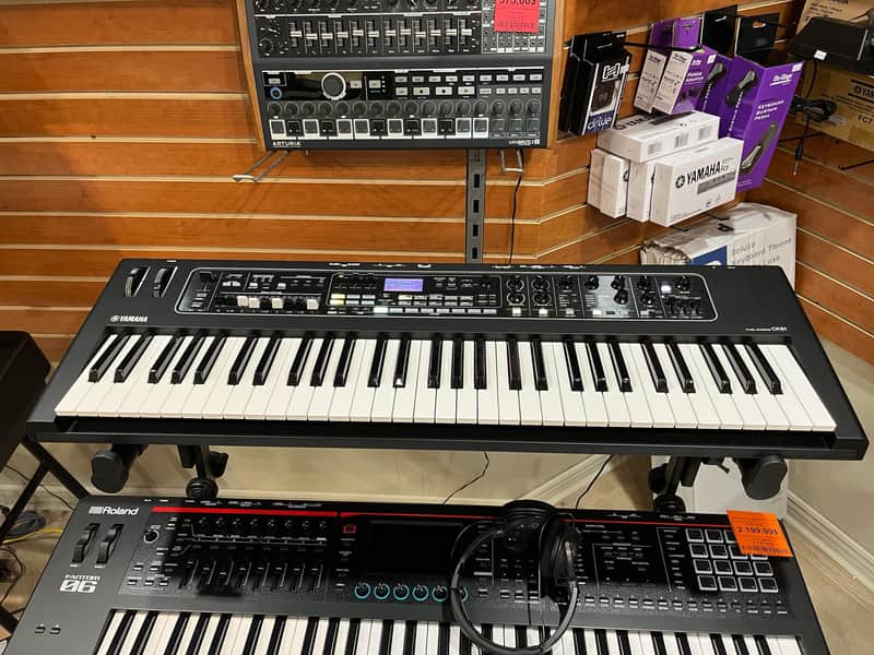 Yamaha CK61 Digital Stage Piano image 1
