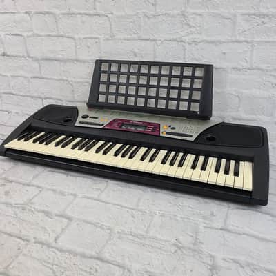 Yamaha PSR-172 61-Key Digital Keyboard image 2