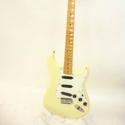 90's Fender Artist Series Yngwie Malmsteen Signature Stratocaster Electric Guitar, Vintage White image 2