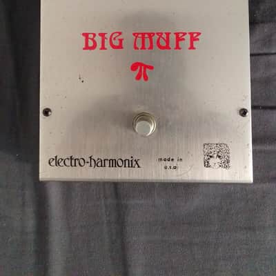 Vintage Electro-Harmonix Big Muff Pi V2 (Ram’s Head) pedal owned by Alphonse Mou image 2