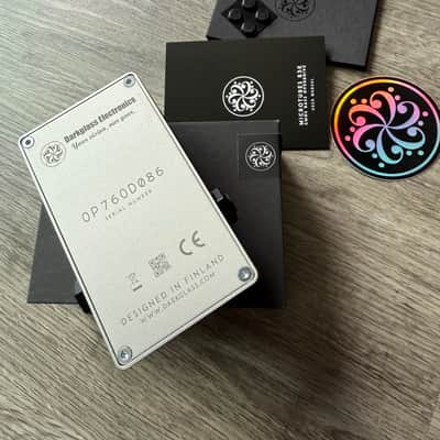 Darkglass Electronics Microtubes B3K V2 CMOS Bass Overdrive 2018 - Present - Black image 4