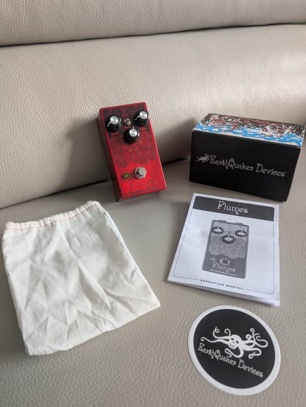 EarthQuaker Devices Plumes Small Signal Shredder