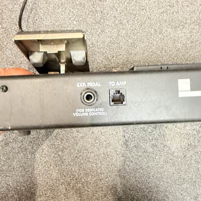Line 6 FBV Shortboard – Foot Controller w/ Expression Pedal for Spider Amps image 5