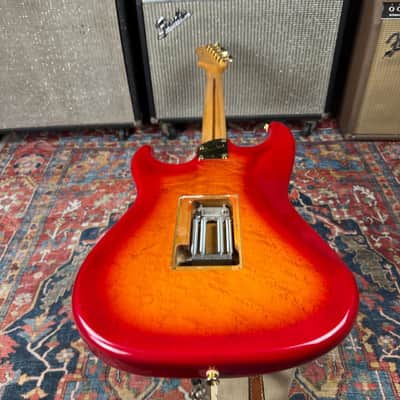 1989 Fender Pro Feel Stratocaster Model STR-75 w/Floyd Rose MIJ Fujigen w/Hard Case image 11