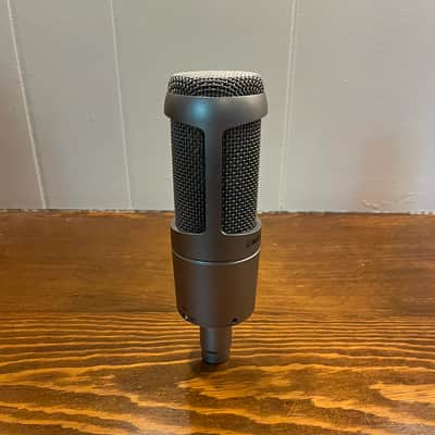 Audio-Technica AT3035 Large Diaphragm Cardioid Condenser Microphone 2010s - Silver image 2