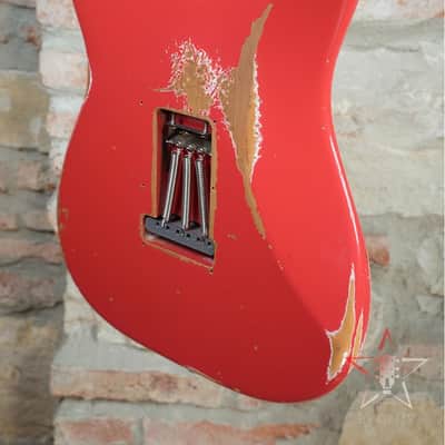 FENDER CUSTOM SHOP Stratocaster 1956 Reissue Relic - 2013 - Fiesta Red image 16