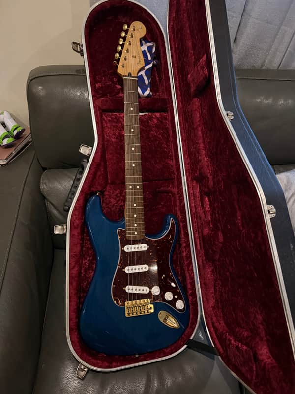 Fender Deluxe Players Stratocaster | Reverb UK