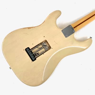 Fender Stratocaster Highway One 2002 Honey Blonde image 6
