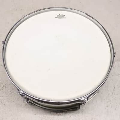 Ludwig Pioneer 5.5x14" Snare Drum 6 Lug Silver Sparkle Vintage 1960's image 8